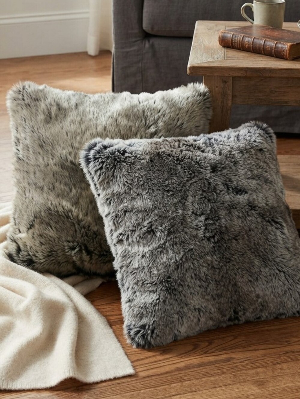 QueenWest Trading Co Plush Faux Fur Square Throw Pillow Covers 19X19" 🤎 🩶 🖤